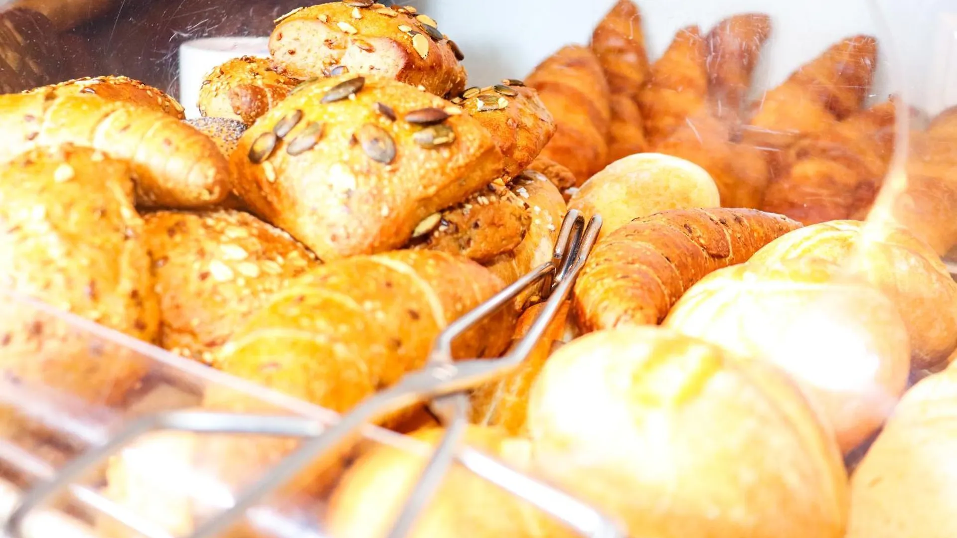 Simm'S Hotel - Cityhotel Next To Metro U3 Wien 4*,