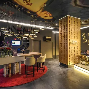 Otel Mercure First