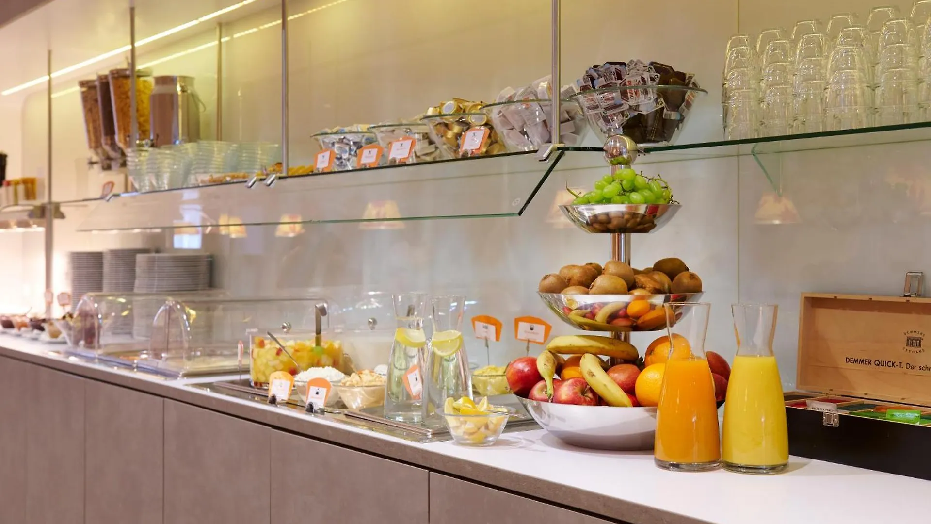 Simm'S Hotel - Cityhotel Next To Metro U3 Viena