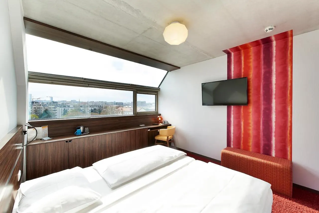 Simm'S Hotel - Cityhotel Next To Metro U3 Viyana