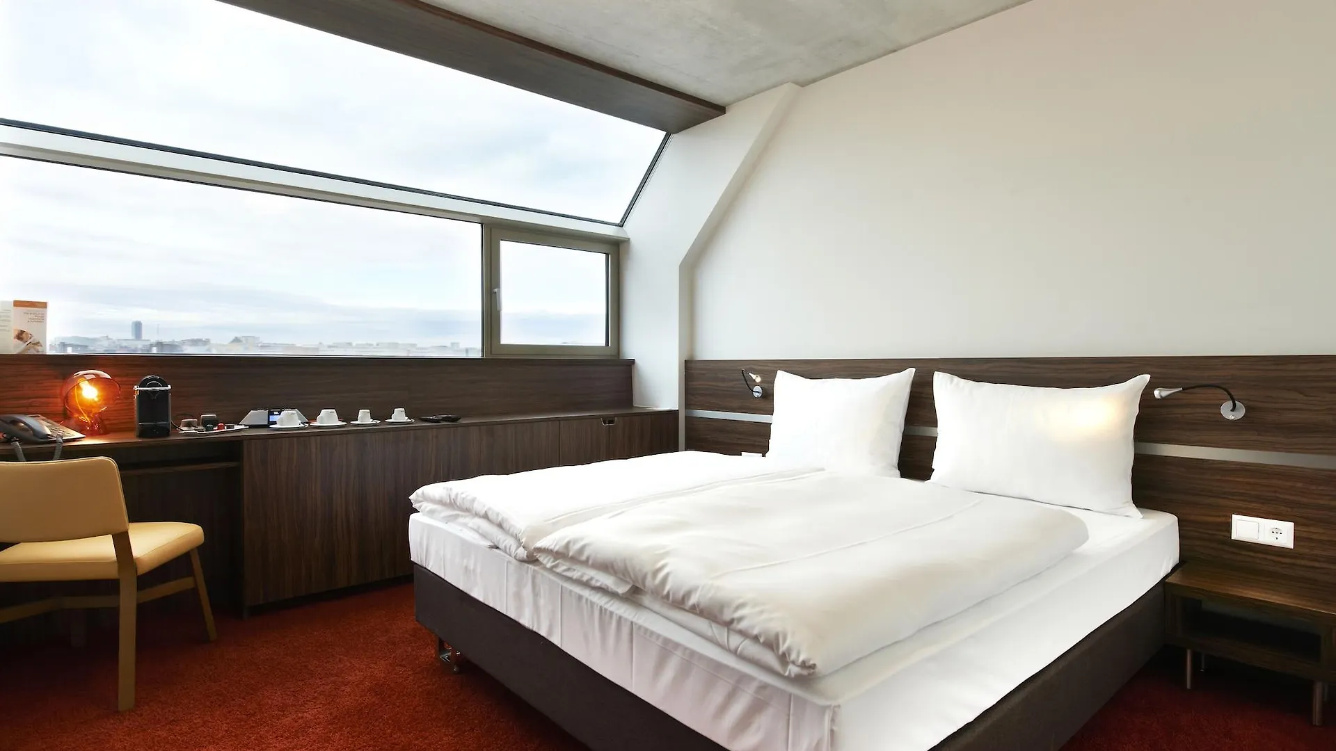 ****  Simm'S Hotel - Cityhotel Next To Metro U3 Viyana Avusturya